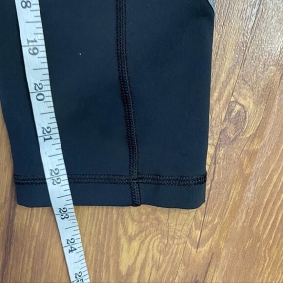 Lululemon Two‎ Side Zipper Pocket Legging Size 6 - Picture 8 of 10